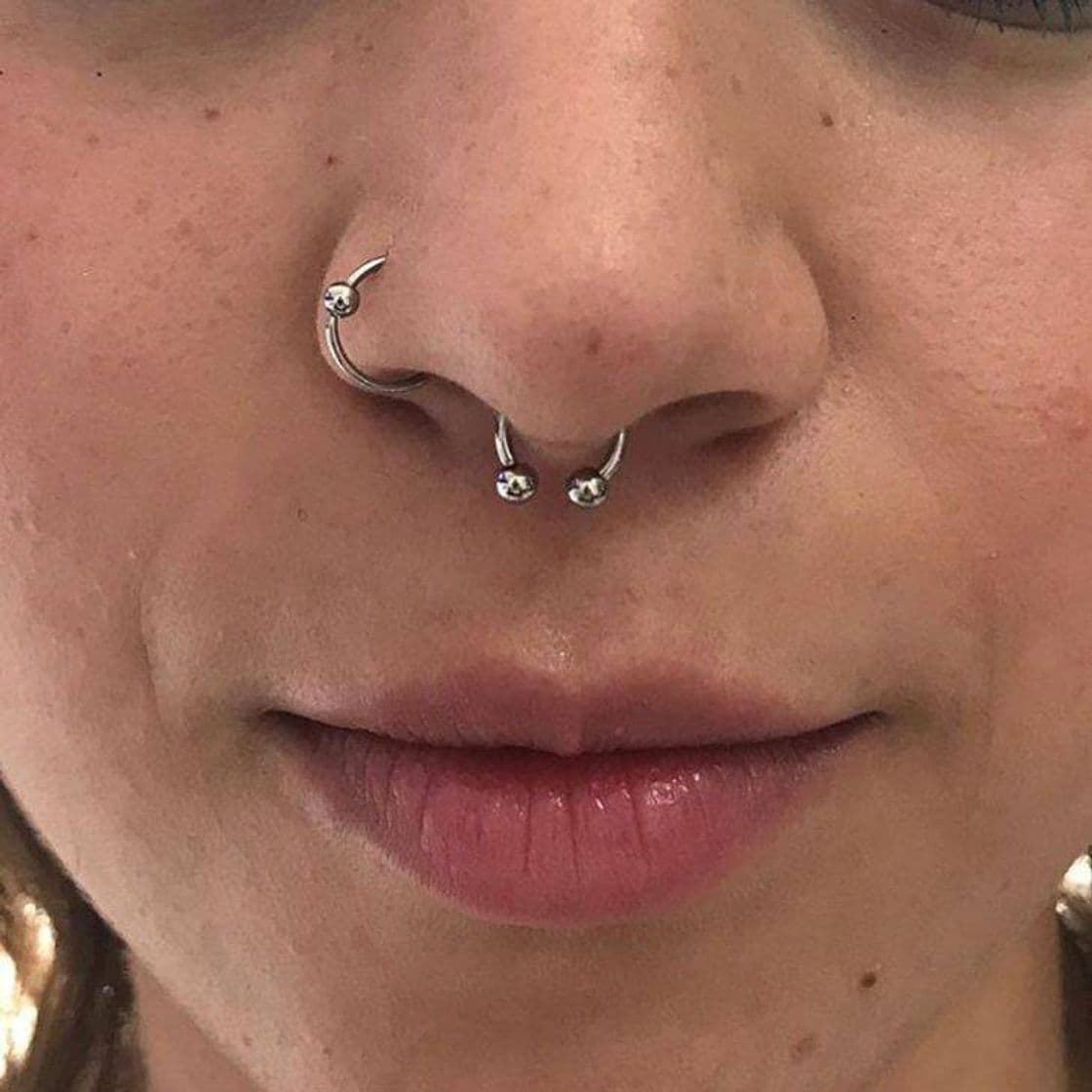 Moda piercing no septo