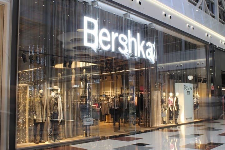 Lugar Bershka