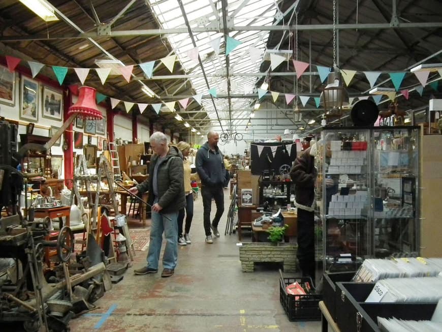 Lugar Cardiff Indoor Flea Market