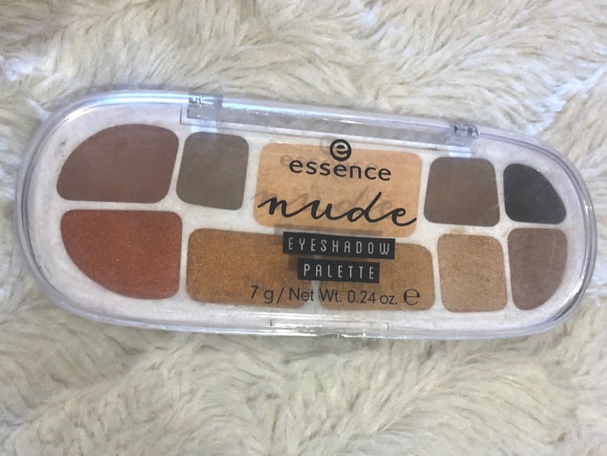 Producto Essence- Nude eyeshadow palette 