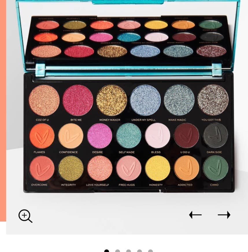 Product Makeup Revolution Carmi Palette