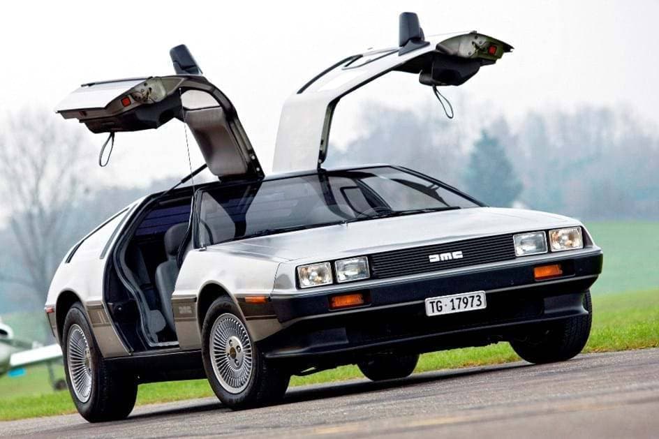 Fashion DeLorean