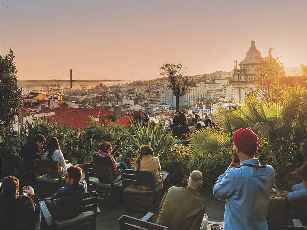 Restaurants Rooftop park