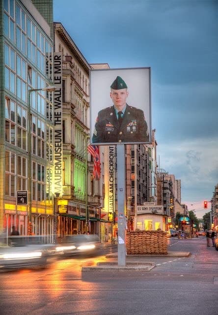 Lugar Checkpoint Charlie