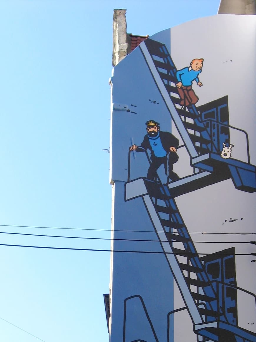 Place Tintin Comic Mural