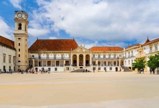 Lugar University of Coimbra