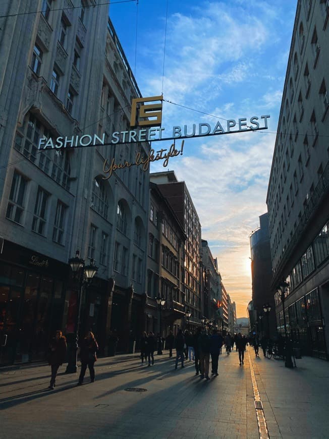 Lugar Fashion Street