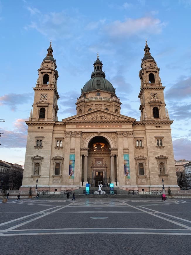 Lugar Basílica de San Esteban