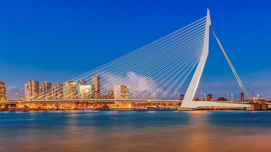 Lugar Erasmus Bridge