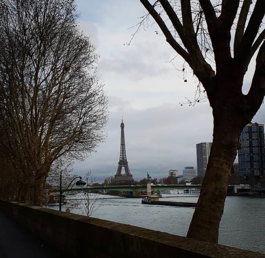 Lugar Torre Eiffel