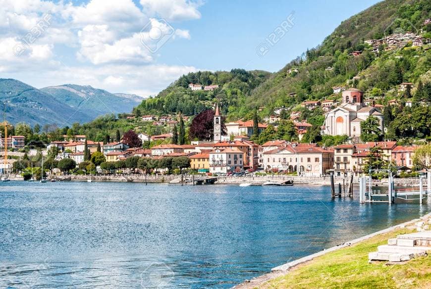 Place Lake of Varese