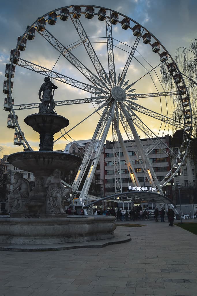 Place Budapest eye