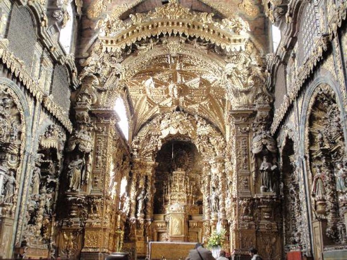 Place Igreja de Santa Clara