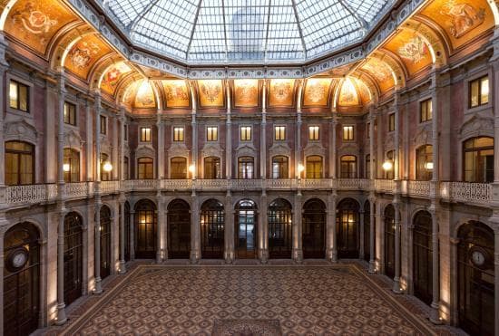 Place Palacio de la Bolsa de Oporto