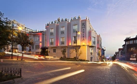 Place Hotel Amira