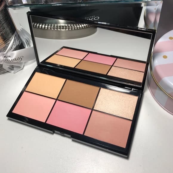 Product Smart Essential Face Palette