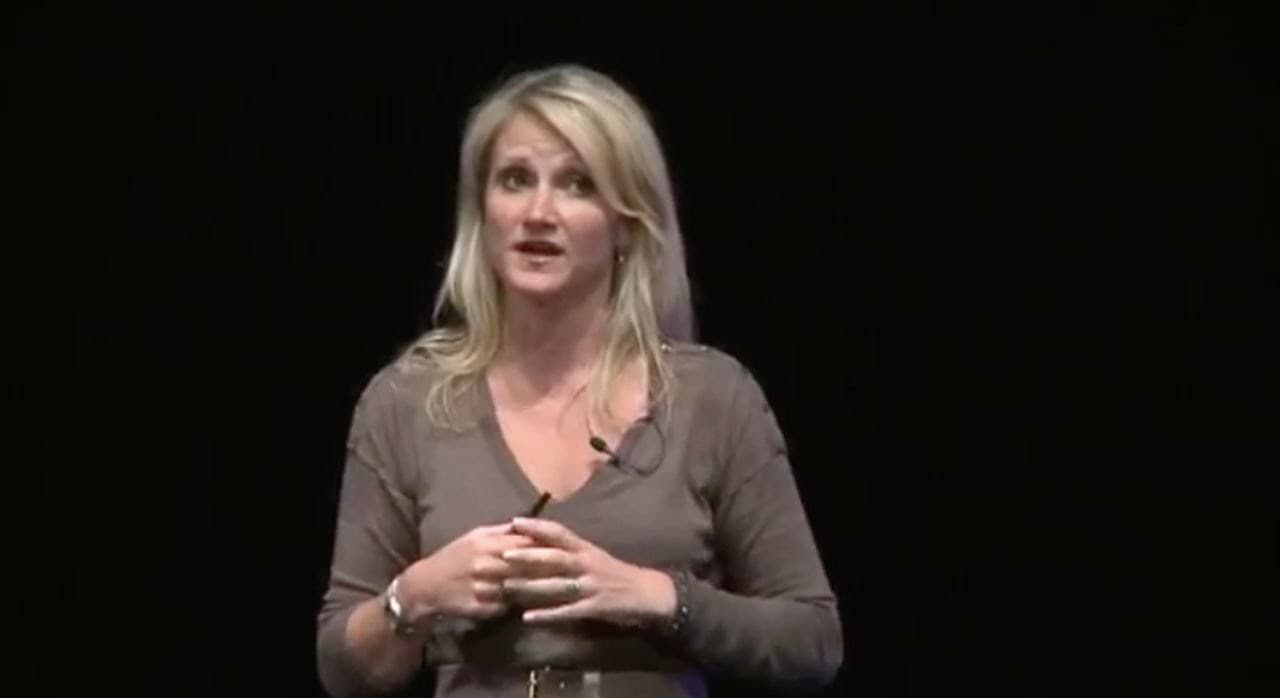 Moda Mel Robbins TED Talk How to Stop Screwing Yourself Over