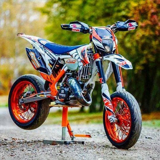 Product Supermoto