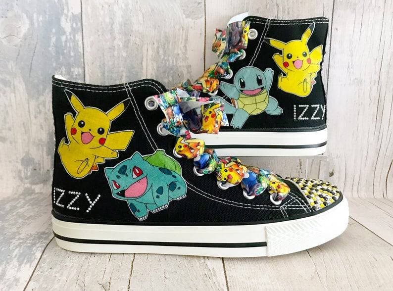 Producto Pokemon sneakers.