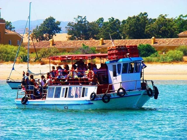 Place Passeio de barco até à ilha de Tavira 5 ⭐️