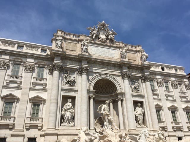 Lugar Fontana di Trevi