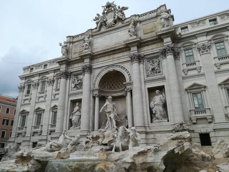 Lugar Fontana di Trevi