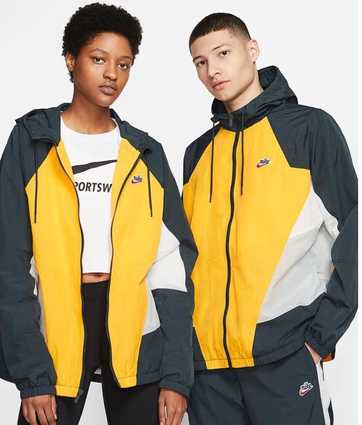 Product Nike Sportswear Heritage Windrunner