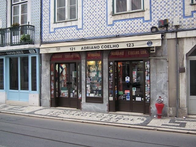 Lugar Livraria Bertrand - Rua da Fábrica