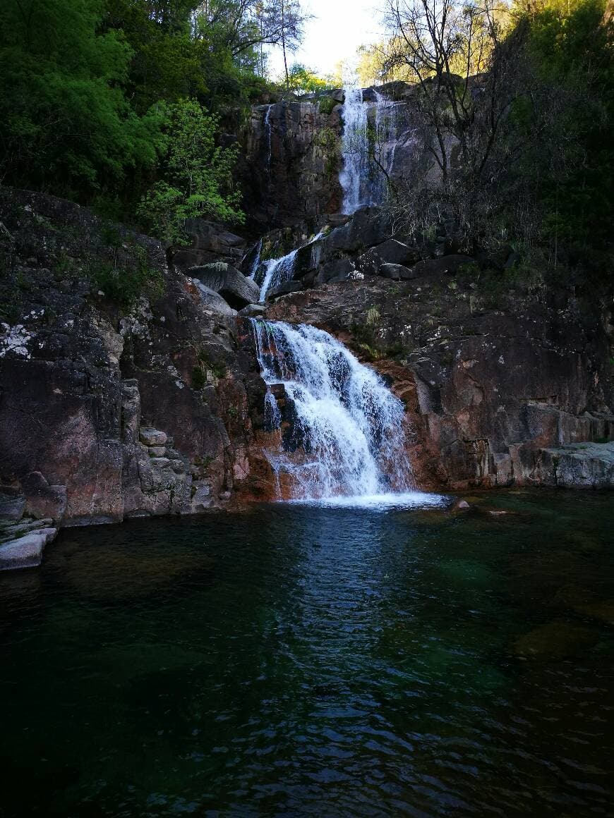 Lugar Cascata de Várzeas