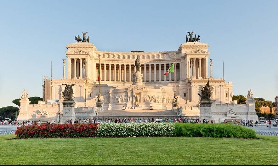 Place Monumento a Vittorio Emanuele II