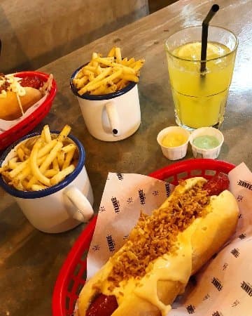 Restaurants Frankie Hot Dogs