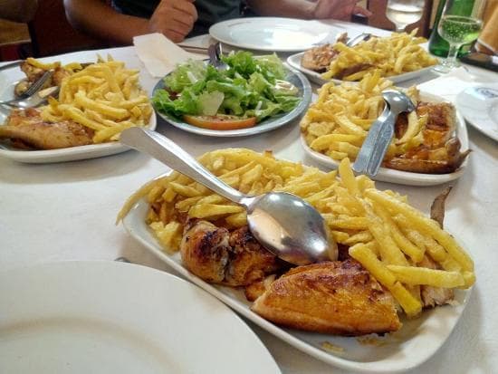 Restaurants Tó Dos Frangos-churrascaria Lda,o