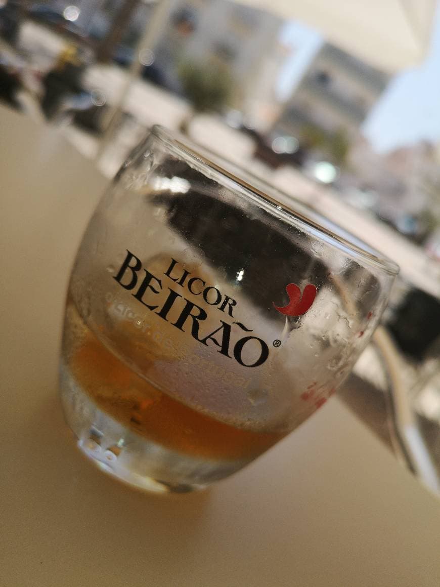 Moda Licor Beirão