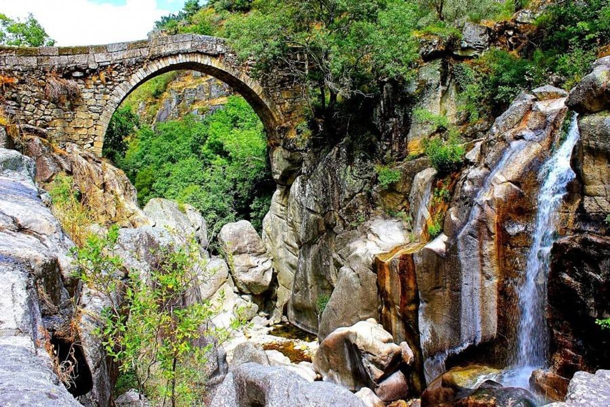 Lugar Ponte da Misarela/ do Diabo 