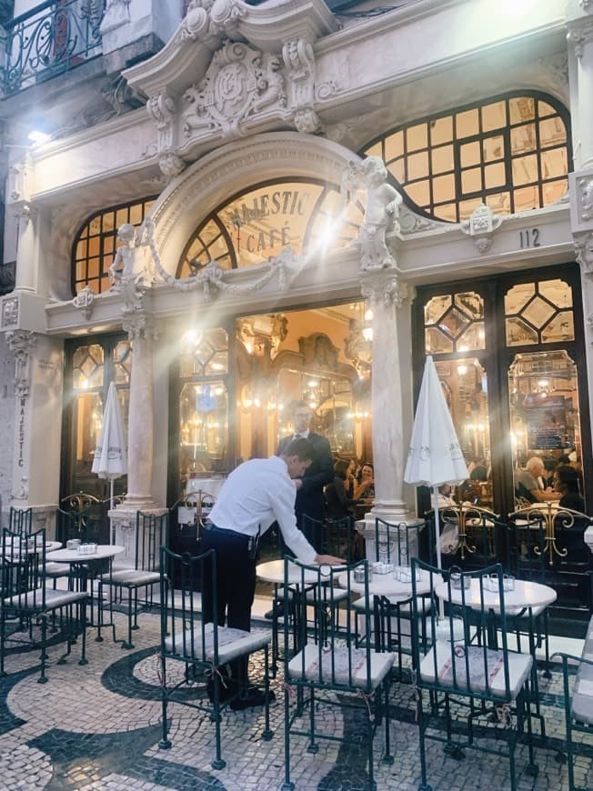 Restaurants Café Majestic