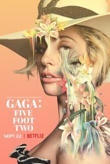 Fashion Gaga: Five Foot Two 