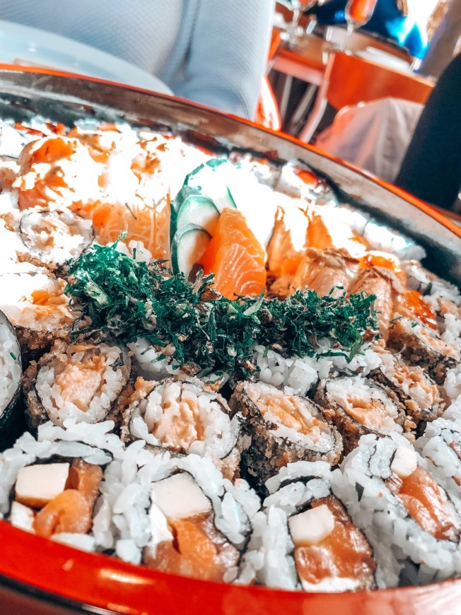 Restaurantes Yokozo Sushi Lounge