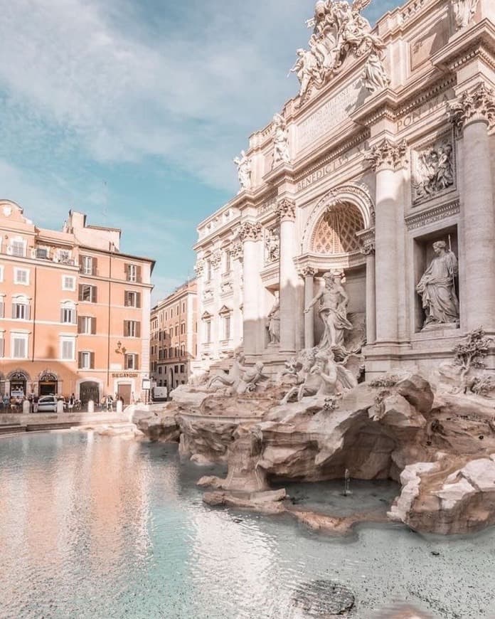 Lugar Fontana di Trevi