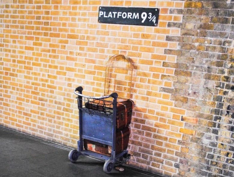 Lugar The Harry Potter Shop at Platform 9¾