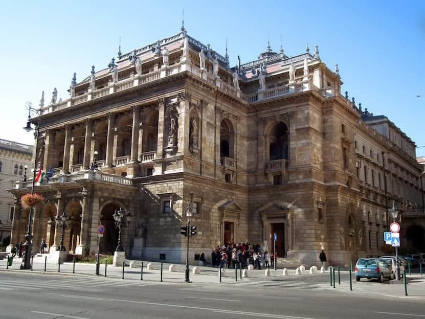 Lugar Hungarian State Opera