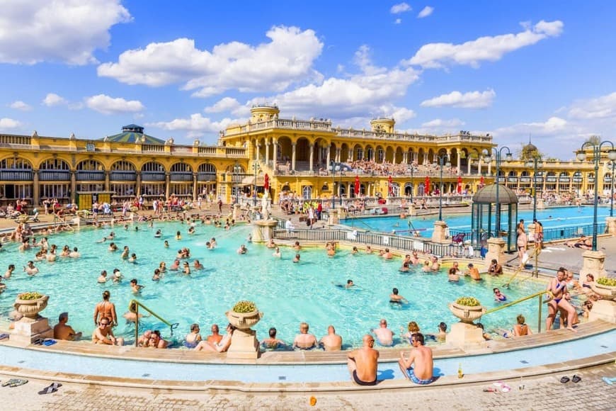 Lugar Széchenyi Thermal Bath