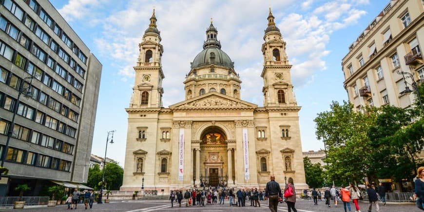 Lugar Basílica de San Esteban