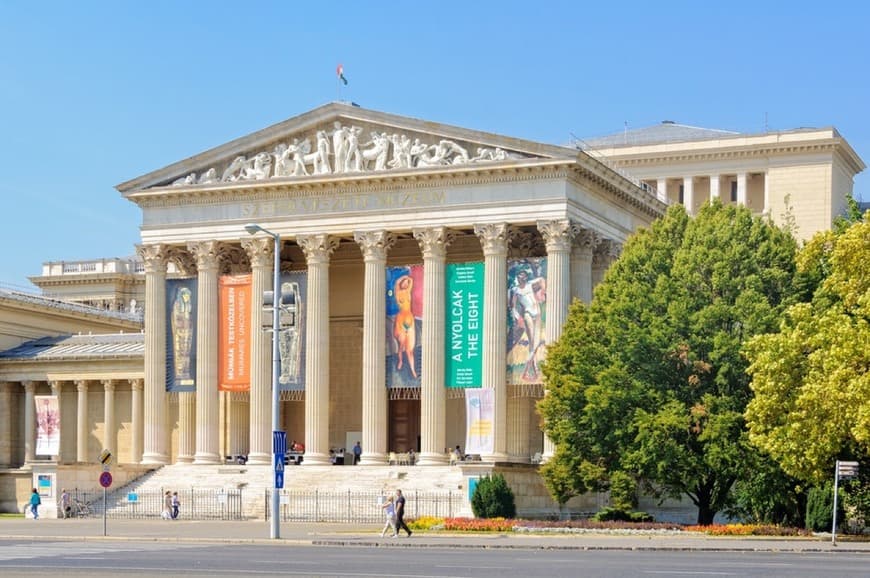 Lugar Museu Nacional da Hungria