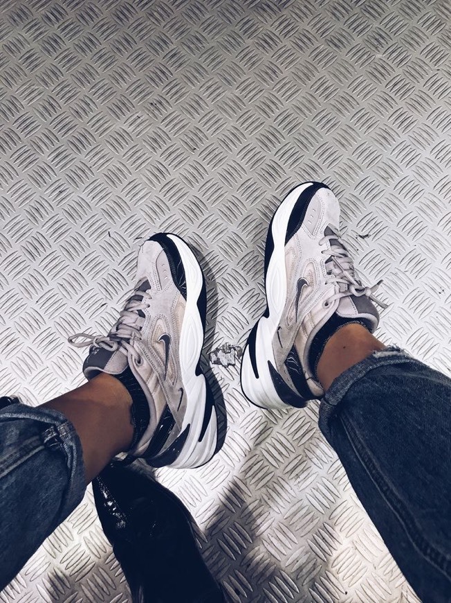 Moda Nike M2K tekno