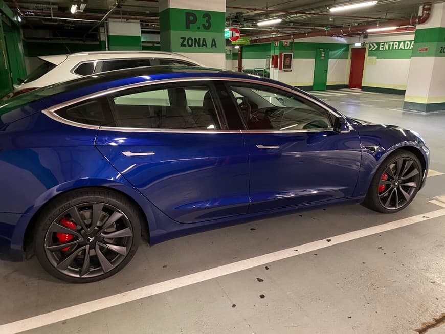 Product Tesla Model 3