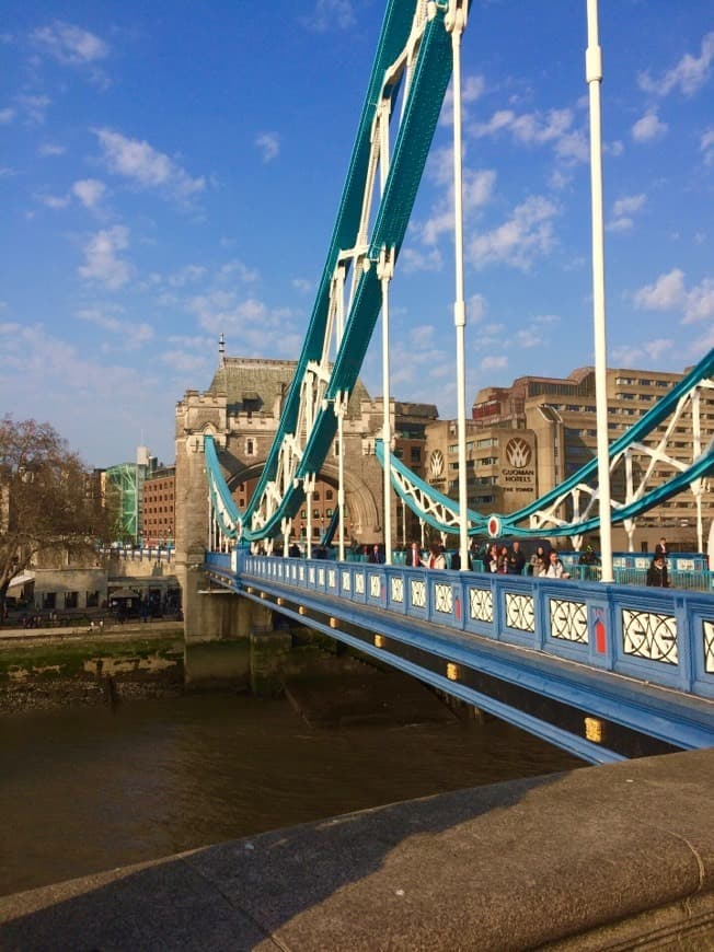 Lugar Tower Bridge