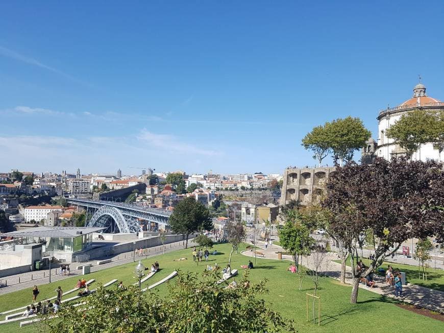 Lugar Jardim do Morro