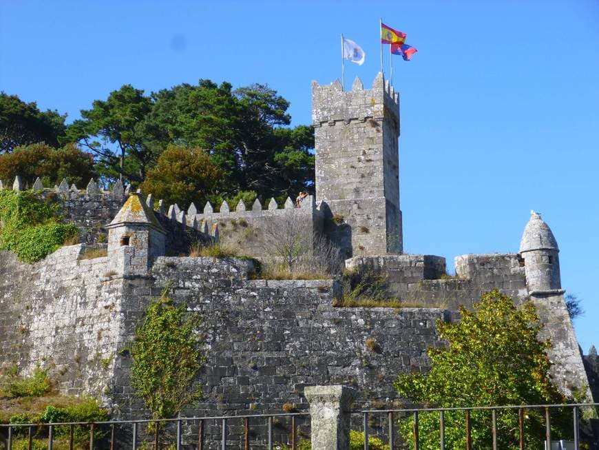 Lugar Fortaleza de Monterreal - Baiona