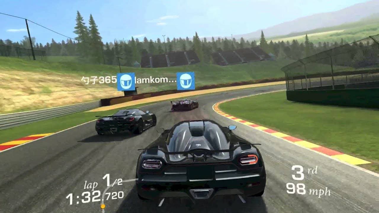 Videogames Real racing 3