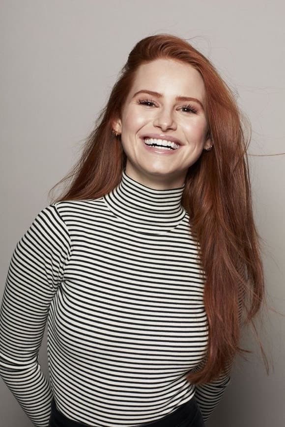 Fashion Madelaine Petsch